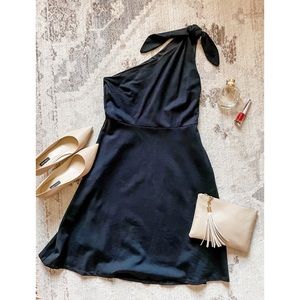 Banana Republic One Shoulder Bow Fit andFlare | 12